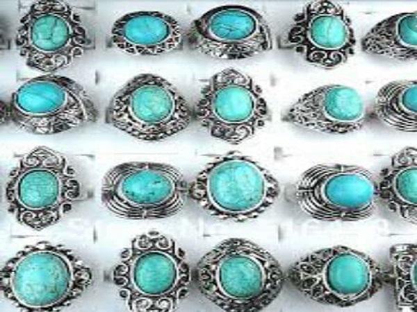 what are Nishapur Turquoise features?